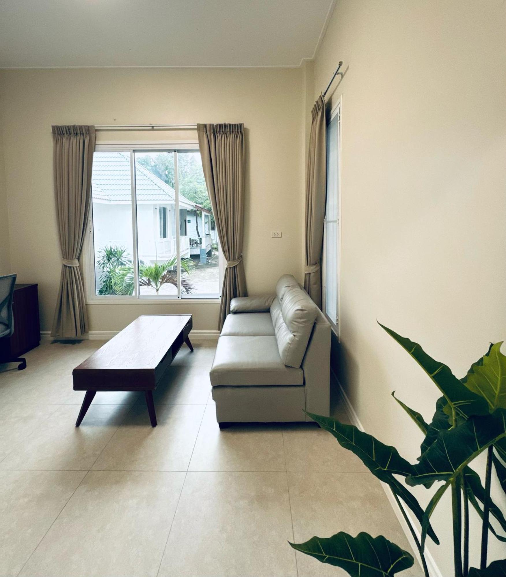 Sabaii Bay Resort Baan Tai Exterior foto